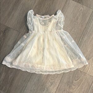 NWOT‎ Pippa & Julie Cream Lace Baby Dress Size 12 months